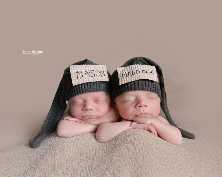 016-boyle_twins