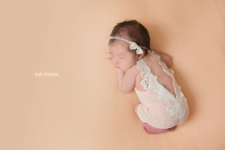 304-claire_newborn